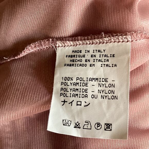 Italian Multicolor Knit Skirt with Covered Elastic Waistband and Scalloped Hem. - Picture 6 of 9